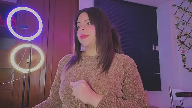 Snapshot of MiaCollinssx chatting on November 26, 2025, 3:13 pm MiaCollinssx online show from November 26, 2025, 3:13 pm