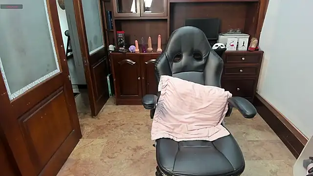 SexyRachel  online show from October 26, 2025, 12:22 pm