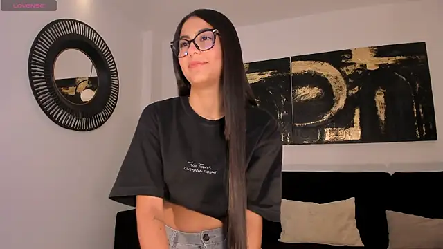 BonnyRose online show from December 2, 2025, 7:53 pm