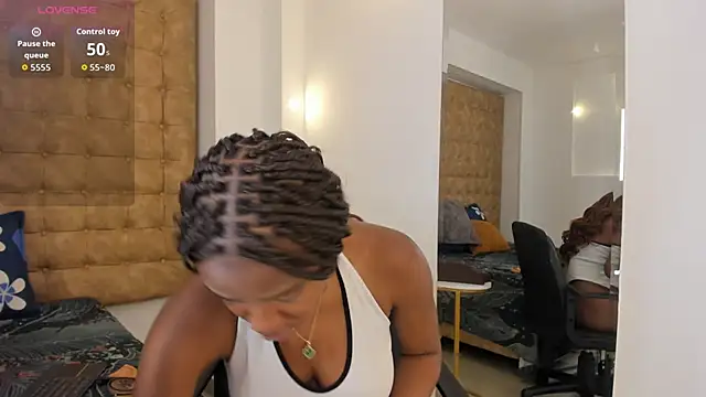 ThaliaOcean online show from December 15, 2025, 10:03 pm