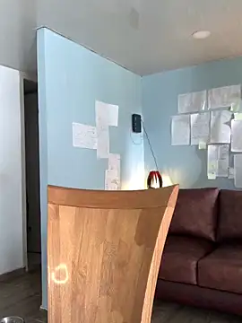 Snapshot of Canneela chatting on November 10, 2025, 8:08 pm Canneela online show from November 10, 2025, 8:08 pm