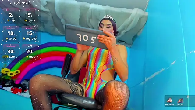 Snapshot of Natasha_clifford chatting on November 18, 2025, 7:18 pm Natasha clifford online show from November 18, 2025, 7:18 pm