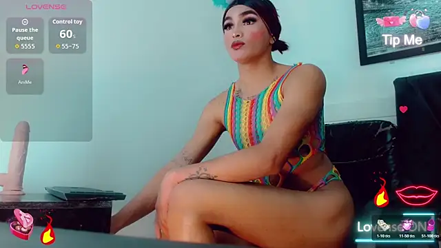 Snapshot of Natasha_clifford chatting on November 22, 2025, 11:42 am Natasha clifford online show from November 22, 2025, 11:42 am