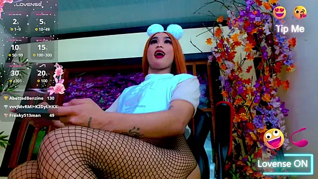 Snapshot of Natasha_clifford chatting on December 19, 2025, 7:21 pm Natasha clifford online show from December 19, 2025, 7:21 pm