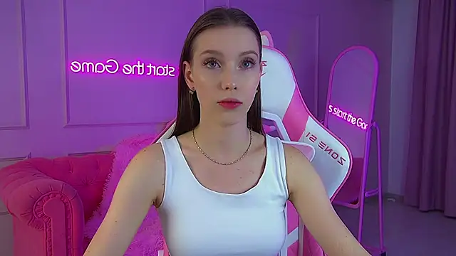 VeronicaVances online show from November 20, 2025, 6:07 pm