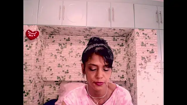 Snapshot of Indianpeaches chatting on December 14, 2025, 9:36 am Indianpeaches online show from December 14, 2025, 9:36 am