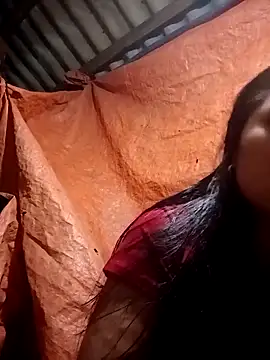 Snapshot of Milan6789 chatting on September 29, 2025, 12:21 pm Milan6789 online show from September 29, 2025, 12:21 pm