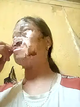 Snapshot of Milan6789 chatting on October 16, 2025, 1:56 pm Milan6789 online show from October 16, 2025, 1:56 pm