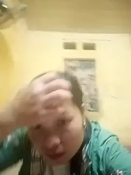 Snapshot of Milan6789 chatting on November 18, 2025, 2:21 pm Milan6789 online show from November 18, 2025, 2:21 pm