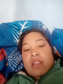 Snapshot of Milan6789 chatting on December 2, 2025, 4:40 am Milan6789 online show from December 2, 2025, 4:40 am