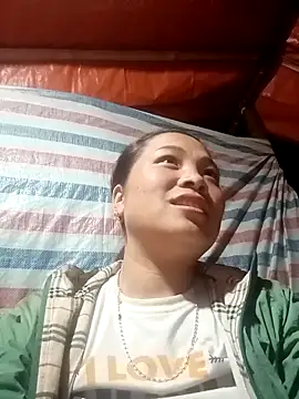 Snapshot of Milan6789 chatting on December 5, 2025, 2:47 pm Milan6789 online show from December 5, 2025, 2:47 pm