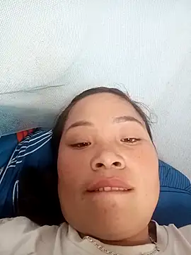 Snapshot of Milan6789 chatting on December 14, 2025, 5:46 am Milan6789 online show from December 14, 2025, 5:46 am