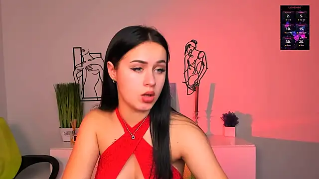 Snapshot of luna_tin chatting on October 25, 2025, 10:48 pm luna tin online show from October 25, 2025, 10:48 pm