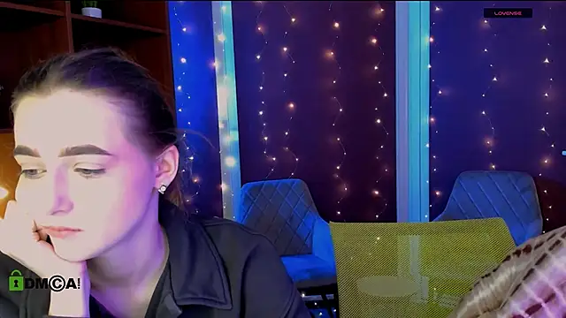 luna tin online show from December 17, 2025, 5:46 am