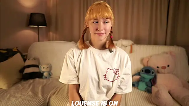 Snapshot of BritniBers chatting on September 24, 2025, 9:23 am BritniBers online show from September 24, 2025, 9:23 am