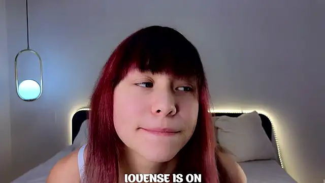 Snapshot of BritniBers chatting on October 25, 2025, 10:34 am BritniBers online show from October 25, 2025, 10:34 am