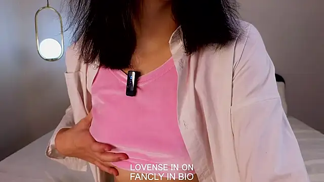 Snapshot of BritniBers chatting on November 6, 2025, 10:38 am BritniBers online show from November 6, 2025, 10:38 am