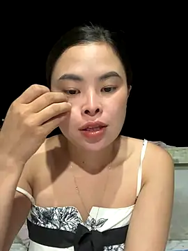 Snapshot of han-cute chatting on September 24, 2025, 1:58 pm han-cute online show from September 24, 2025, 1:58 pm