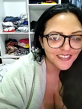 AuroraChest online show from September 10, 2025, 9:04 pm