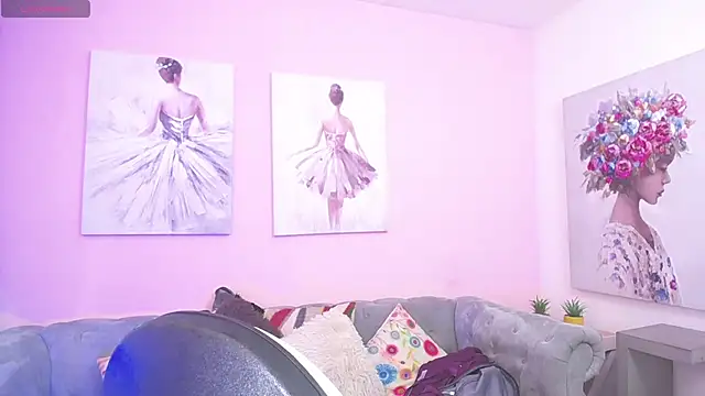 Snapshot of linda_morgan1 chatting on October 25, 2025, 12:13 pm linda morgan1 online show from October 25, 2025, 12:13 pm