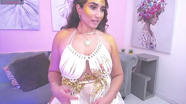 Snapshot of linda_morgan1 chatting on October 28, 2025, 12:41 pm linda morgan1 online show from October 28, 2025, 12:41 pm