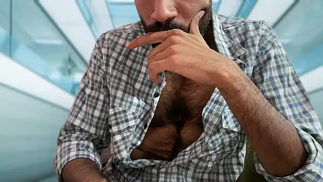 funndudd online show from November 5, 2025, 6:24 am