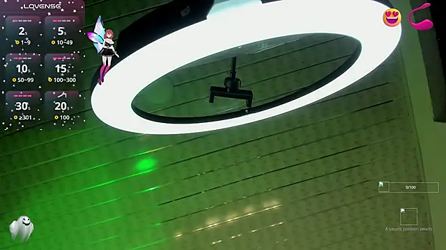 Snapshot of Zahra_milks chatting on October 31, 2025, 2:29 pm Zahra milks online show from October 31, 2025, 2:29 pm