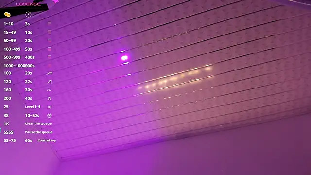 Snapshot of Zahra_milks chatting on November 23, 2025, 1:33 pm Zahra milks online show from November 23, 2025, 1:33 pm