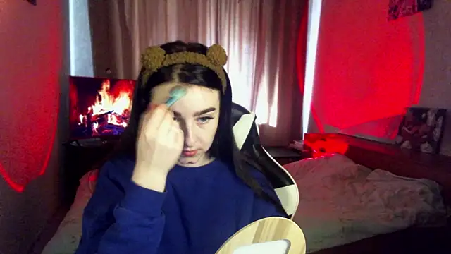 krisbadass online show from October 21, 2025, 7:09 am