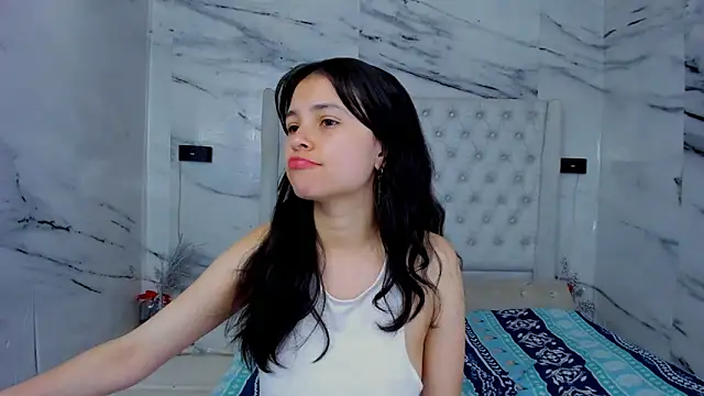 Snapshot of Ari_and_Storm chatting on October 4, 2025, 1:53 pm Ari and Storm online show from October 4, 2025, 1:53 pm