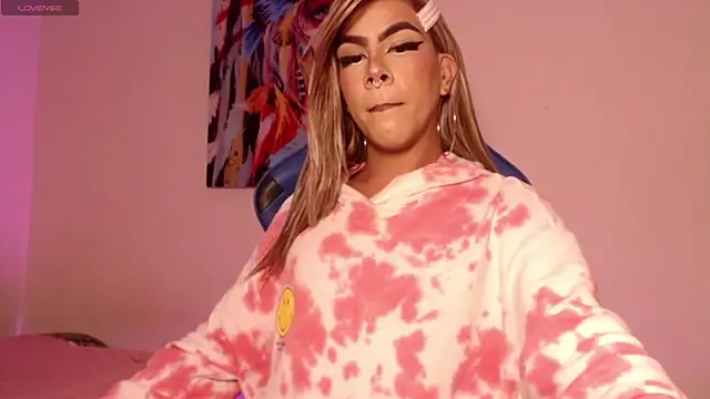 Snapshot of Antonella_copper chatting on November 24, 2025, 10:15 am Antonella copper online show from November 24, 2025, 10:15 am