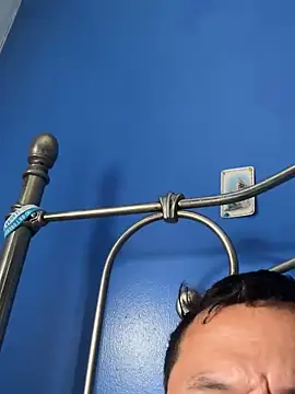 Snapshot of stevo170t chatting on September 16, 2025, 3:46 pm stevo170t online show from September 16, 2025, 3:46 pm