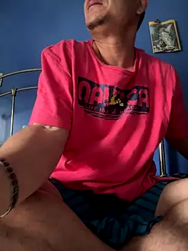 Snapshot of stevo170t chatting on November 12, 2025, 6:52 pm stevo170t online show from November 12, 2025, 6:52 pm