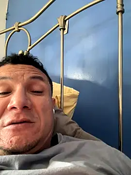 Snapshot of stevo170t chatting on November 20, 2025, 7:35 pm stevo170t online show from November 20, 2025, 7:35 pm