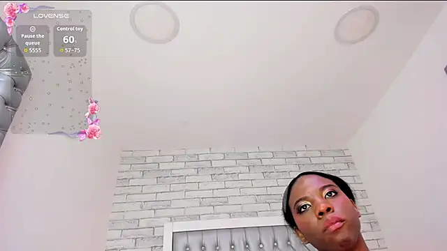 AmiraMorgan online show from September 22, 2025, 1:46 pm