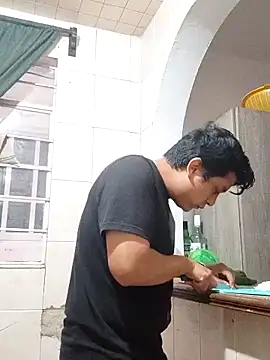 Snapshot of juan_penetreitor chatting on October 3, 2025, 11:46 pm juan penetreitor online show from October 3, 2025, 11:46 pm