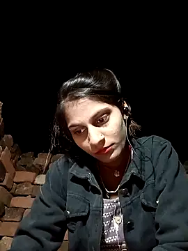 Snapshot of Jyoti_thakurr chatting on November 9, 2025, 5:11 pm Jyoti thakurr online show from November 9, 2025, 5:11 pm