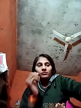 Snapshot of Jyoti_thakurr chatting on November 10, 2025, 4:17 pm Jyoti thakurr online show from November 10, 2025, 4:17 pm