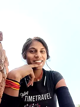 Snapshot of Jyoti_thakurr chatting on November 13, 2025, 6:56 am Jyoti thakurr online show from November 13, 2025, 6:56 am