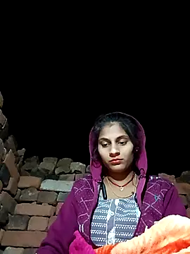 Snapshot of Jyoti_thakurr chatting on November 16, 2025, 7:30 pm Jyoti thakurr online show from November 16, 2025, 7:30 pm