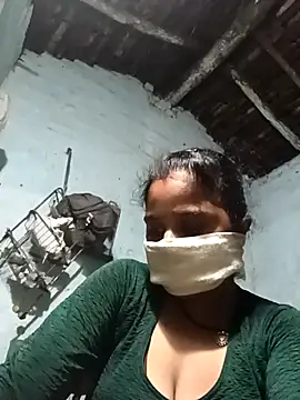 Sheema tyagi online show from October 26, 2025, 7:20 pm