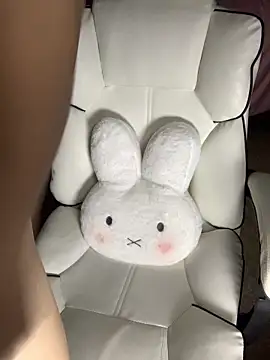 Milinda68 online show from September 14, 2025, 5:23 pm