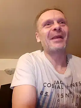 Snapshot of Kuba_Gd chatting on January 11, 2025, 5:31 am Kuba Gd online show from January 11, 2025, 5:31 am
