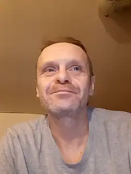 Snapshot of Kuba_Gd chatting on February 3, 2025, 3:53 am Kuba Gd online show from February 3, 2025, 3:53 am