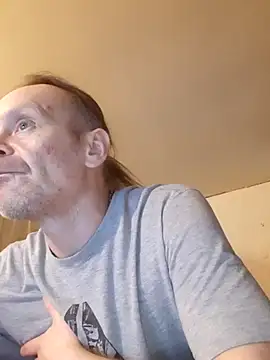 Snapshot of Kuba_Gd chatting on February 3, 2025, 9:30 am Kuba Gd online show from February 3, 2025, 9:30 am