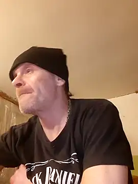 Snapshot of Kuba_Gd chatting on February 4, 2025, 12:29 am Kuba Gd online show from February 4, 2025, 12:29 am