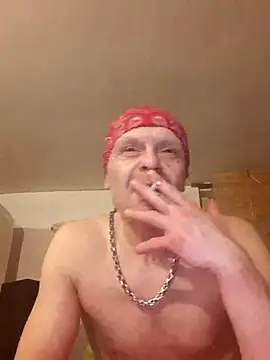 Snapshot of Kuba_Gd chatting on February 7, 2025, 3:45 am Kuba Gd online show from February 7, 2025, 3:45 am