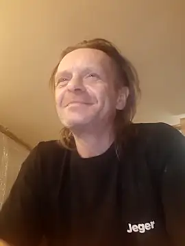 Snapshot of Kuba_Gd chatting on February 20, 2025, 10:59 am Kuba Gd online show from February 20, 2025, 10:59 am