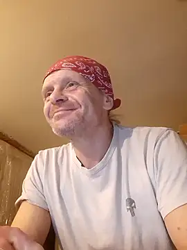 Snapshot of Kuba_Gd chatting on March 18, 2025, 2:04 am Kuba Gd online show from March 18, 2025, 2:04 am