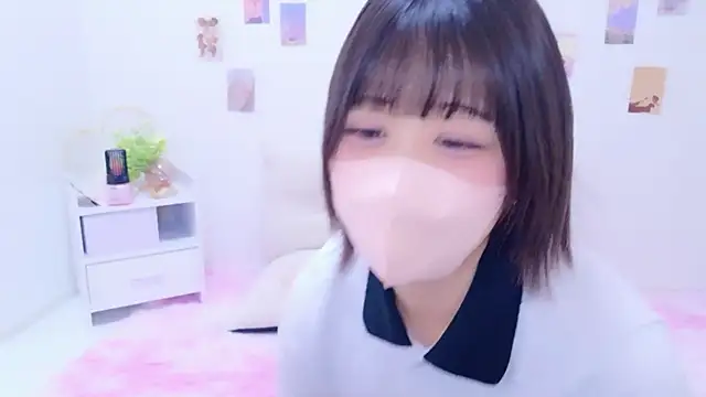 Snapshot of Hinata_Sun chatting on December 14, 2025, 3:17 pm Hinata Sun online show from December 14, 2025, 3:17 pm